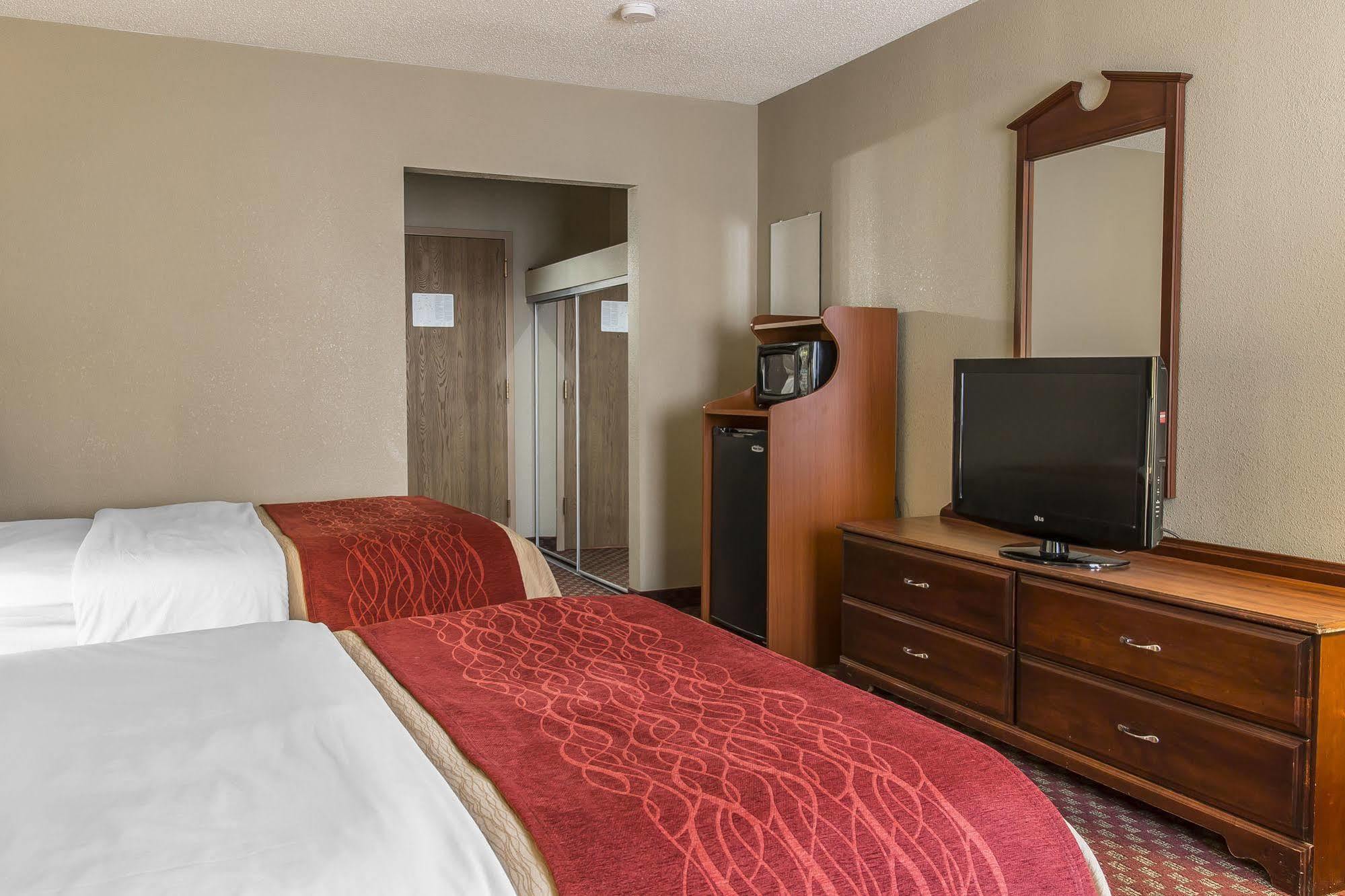 Quality Inn Upper Sandusky Exterior foto